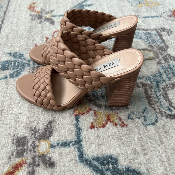 Steve Madden Tielo Sandal - Picture 2 of 5